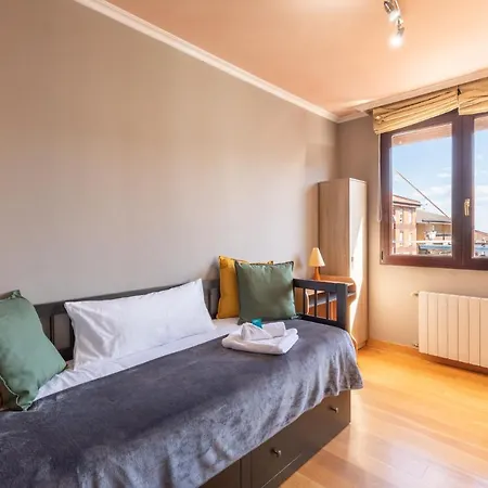 Eusebio - Baskeyrentals Apartment *